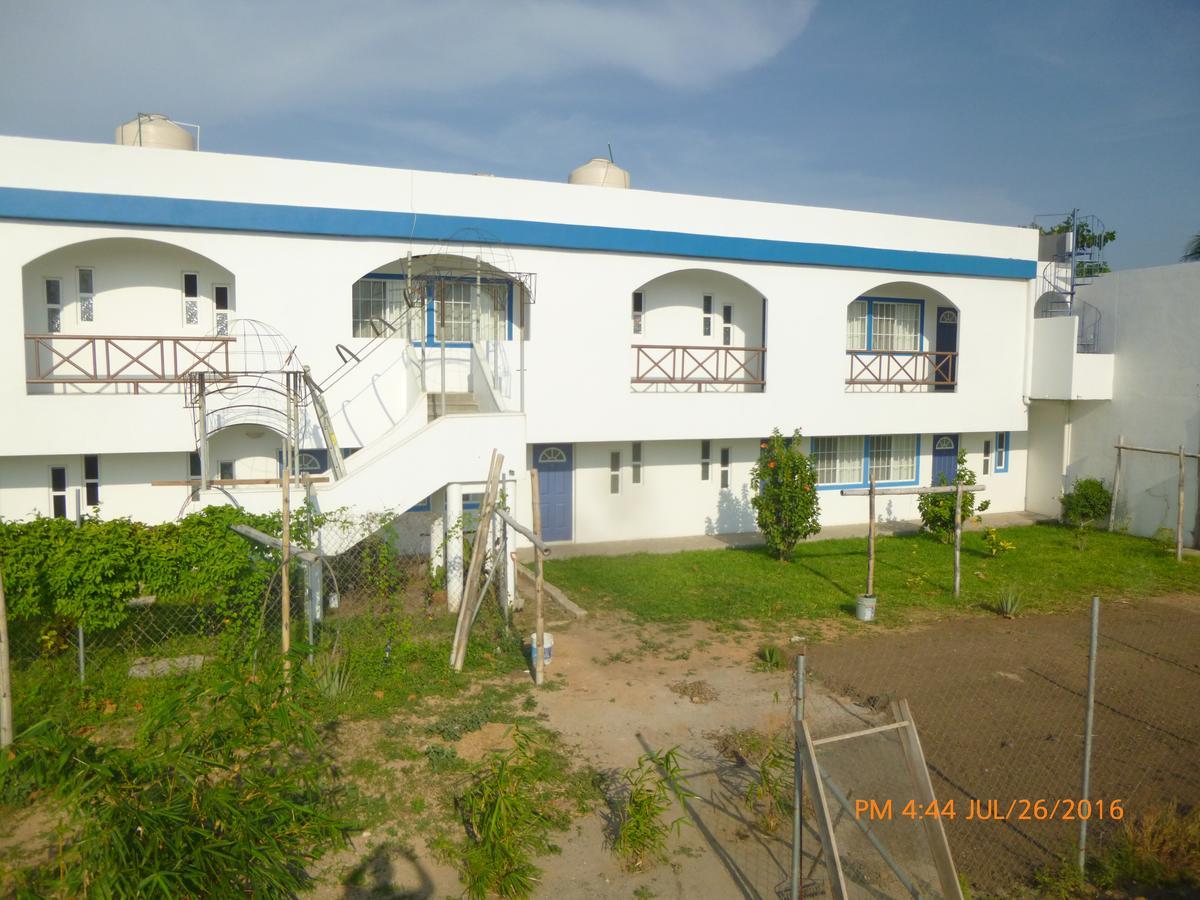 Hotel Y Suites Del Pacifico Салина-Крус Экстерьер фото